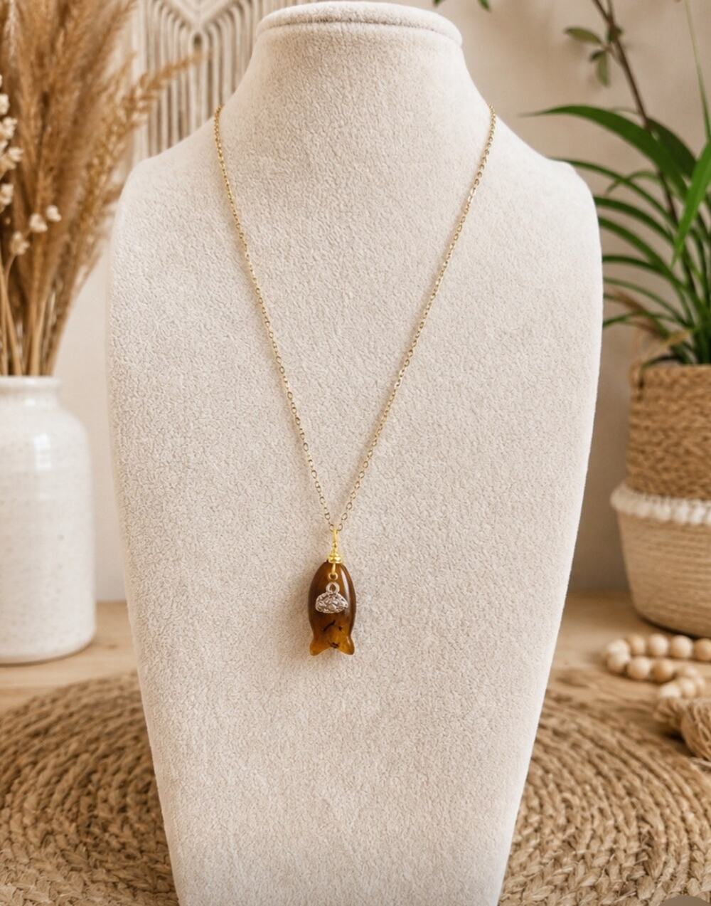Semi Precious Tigers Eye Fish Gold Pendent Necklace New